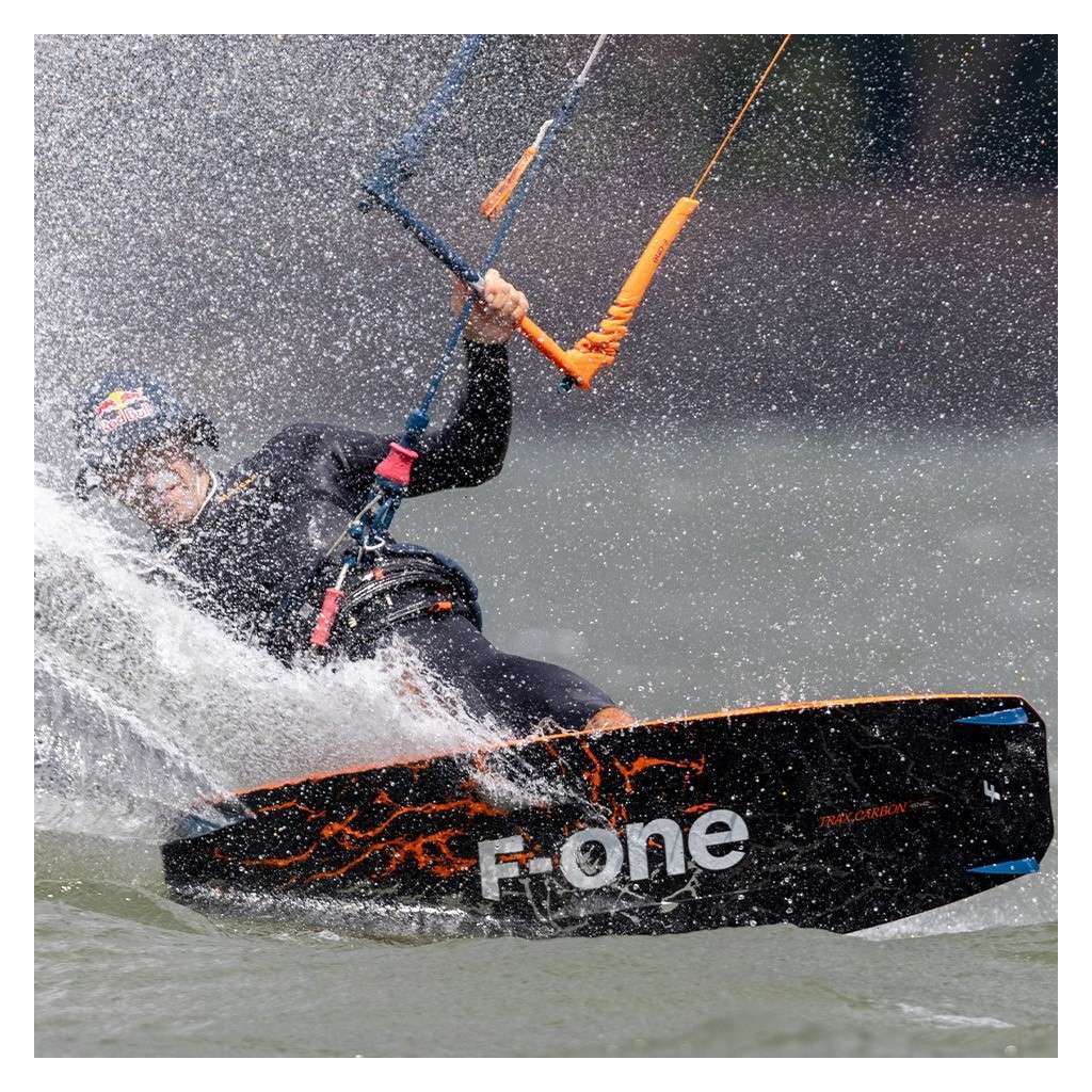 F-ONE TRAX HRD CARBON 2024