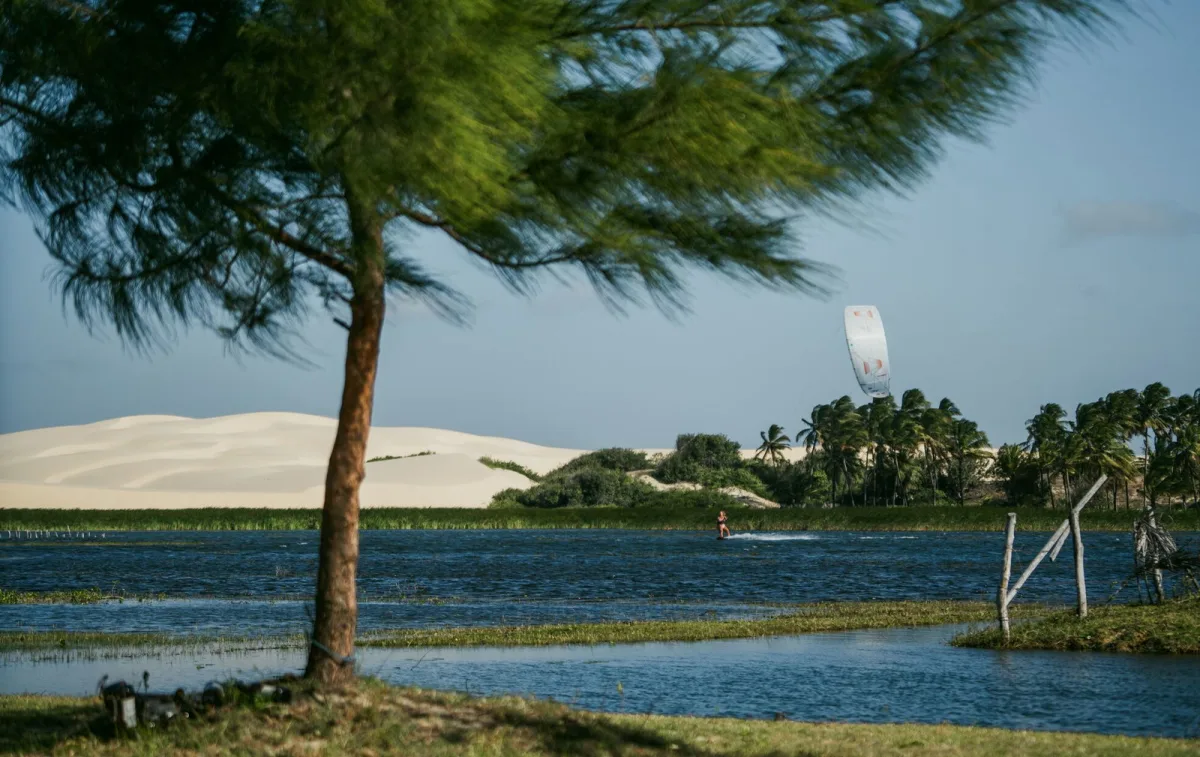Duotone Evo SLS 2026 en action en kitesurf