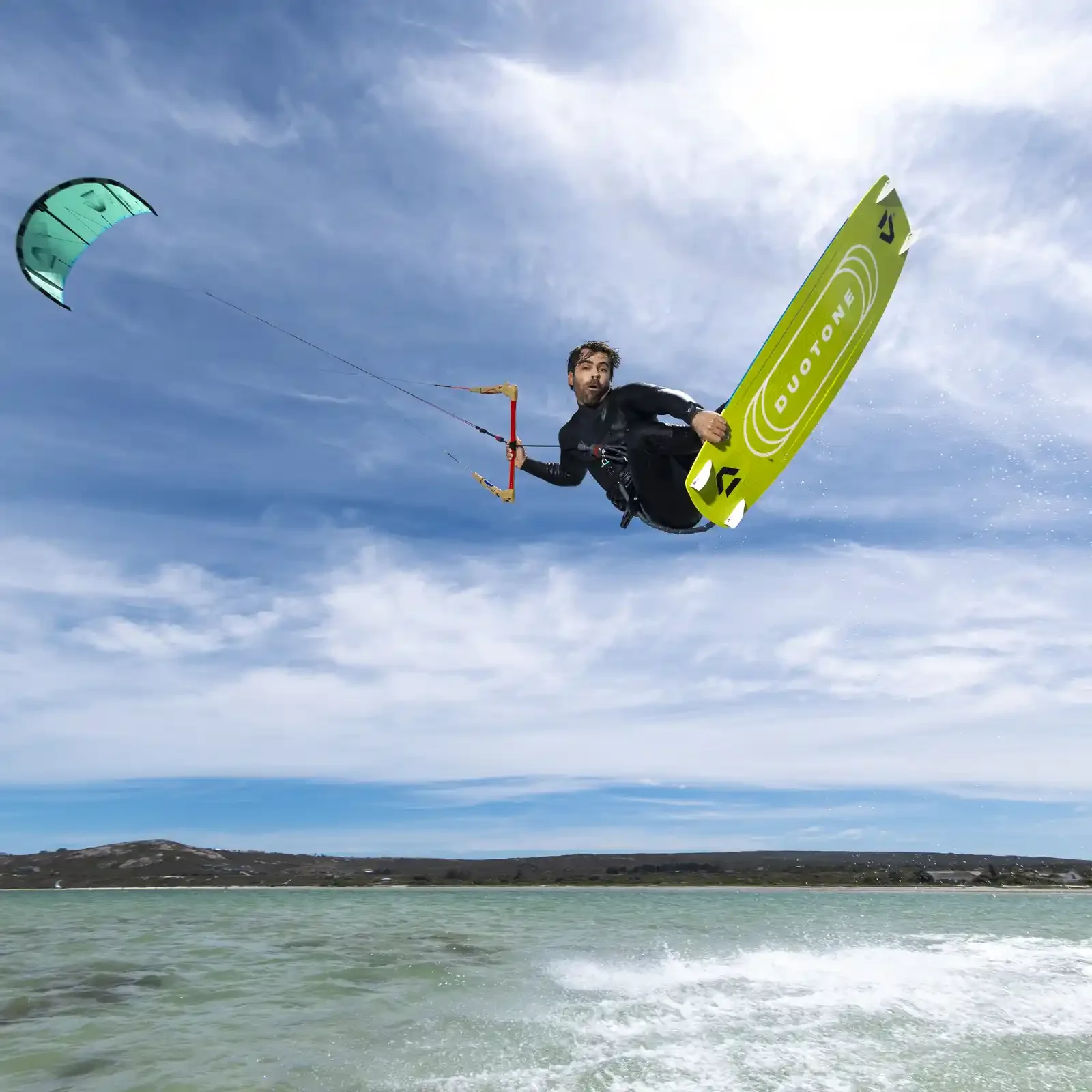 KITESURF PACK DUOTONE EVO 2026 + TRUST BAR 2026 + GONZALES 2026