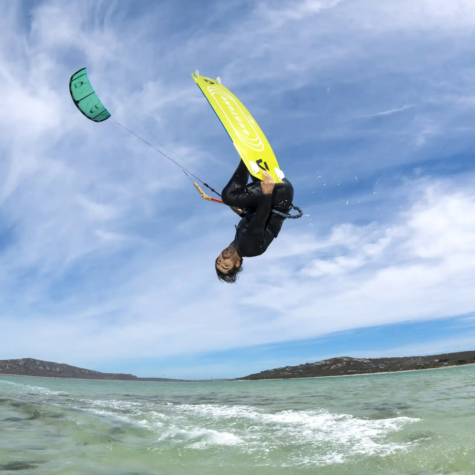 KITESURF PACK DUOTONE EVO 2026 + TRUST BAR 2026 + GONZALES 2026