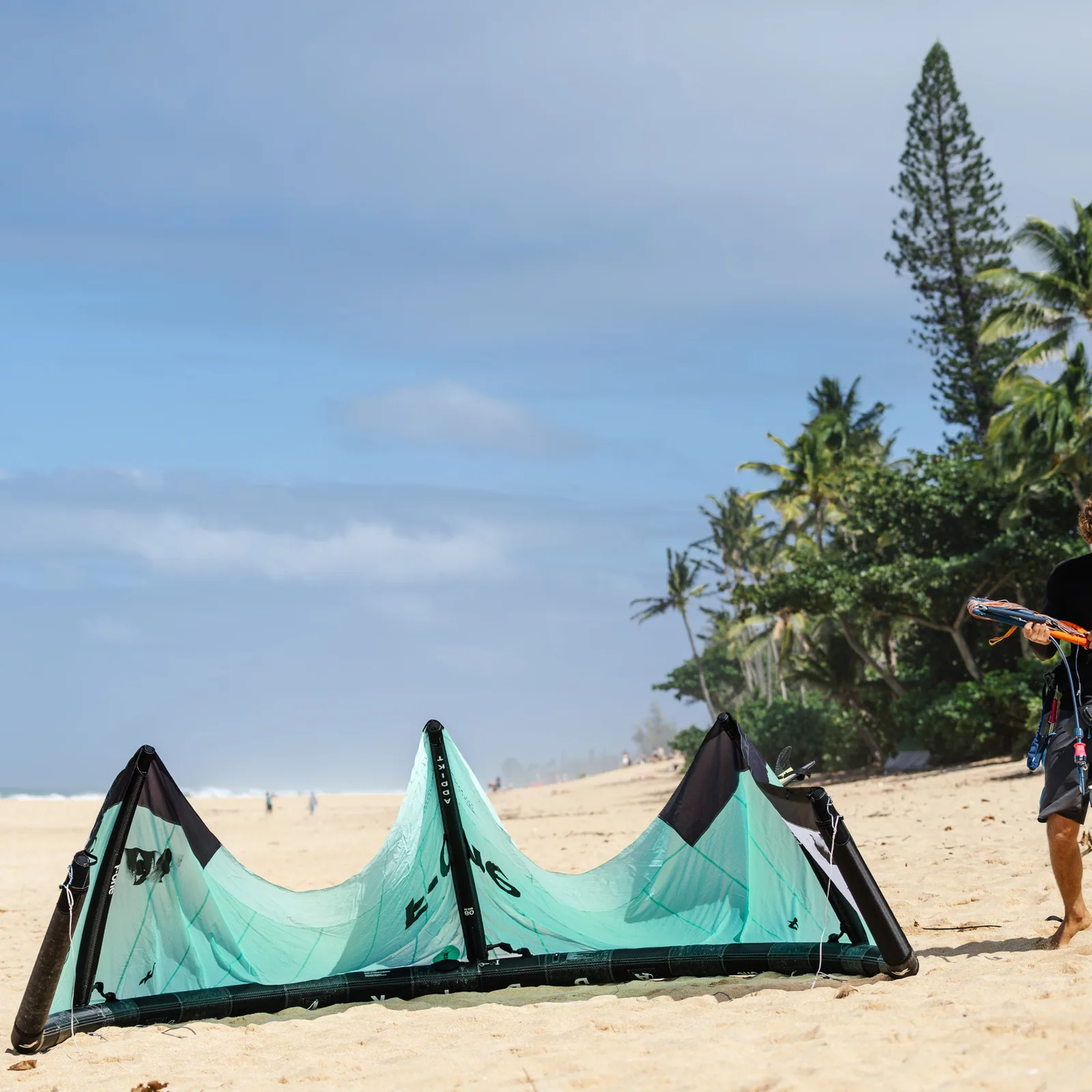 Kitesurf wave en action avec la F-One Addikt Tec