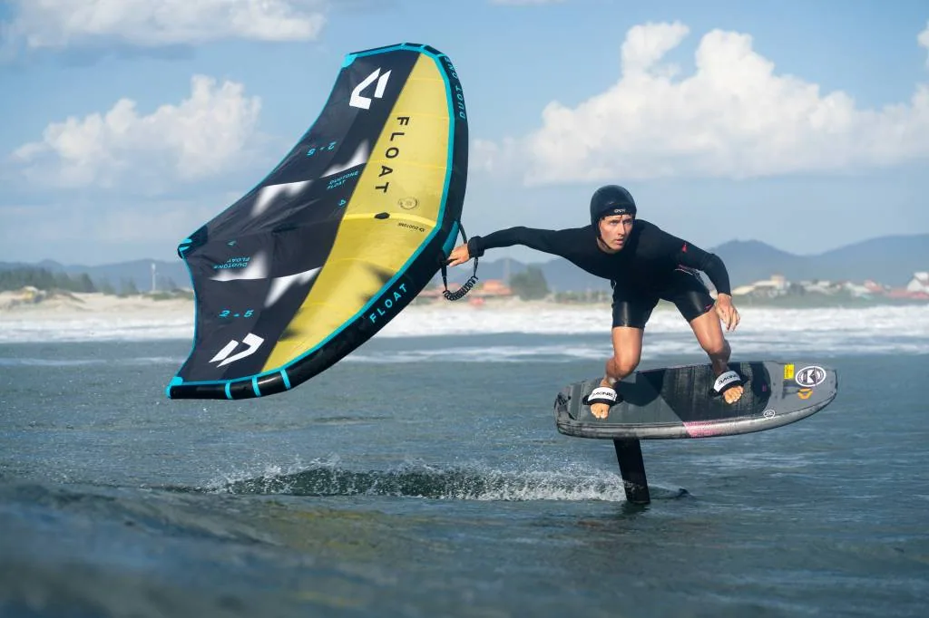 Test og anmeldelse Duotone Float 2025 - wingfoil og freefly wing