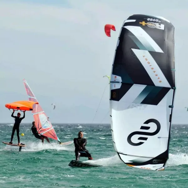Kitesurf freeride - przyjemne pływanie 1