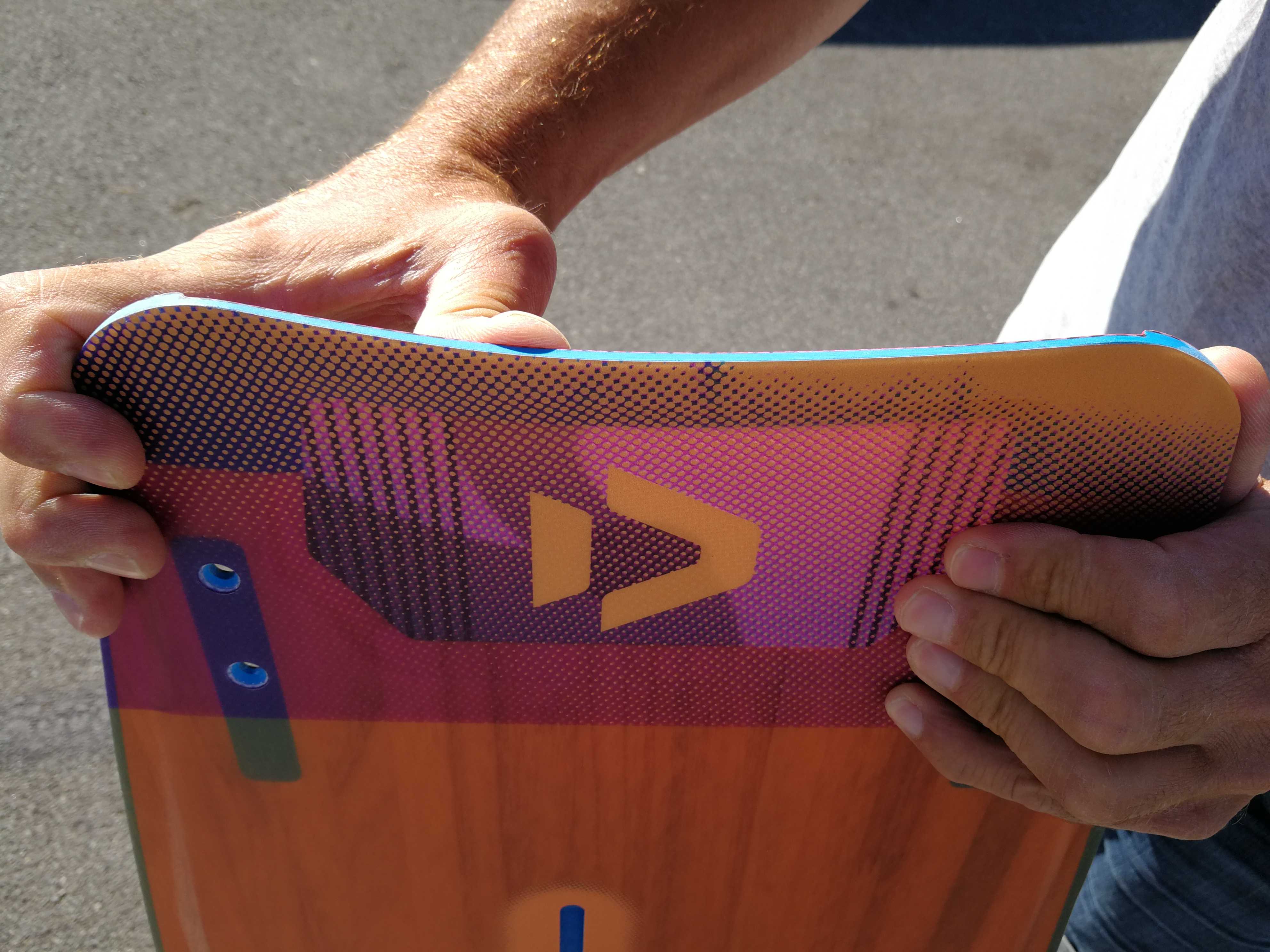 La gamme des twintips Duotone 2019 - Duotone Kiteboarding - tout ce que vous devez savoir, vue 2