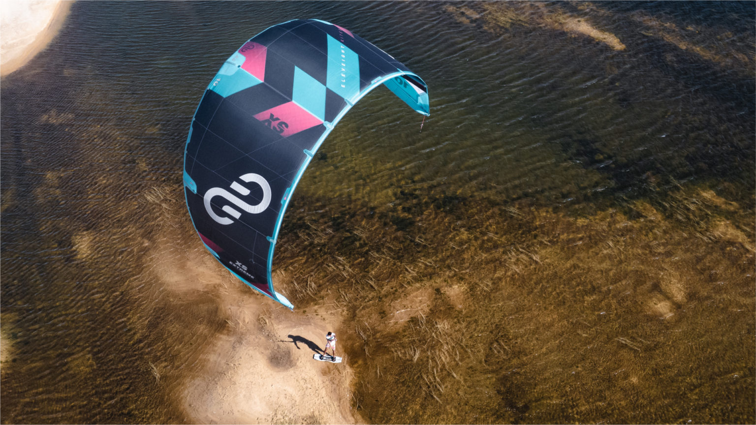 Aile de kite Eleveight XS V4 2023-2024 (Extreme Series) - Choisir son aile de kite Eleveight en 2023-2024