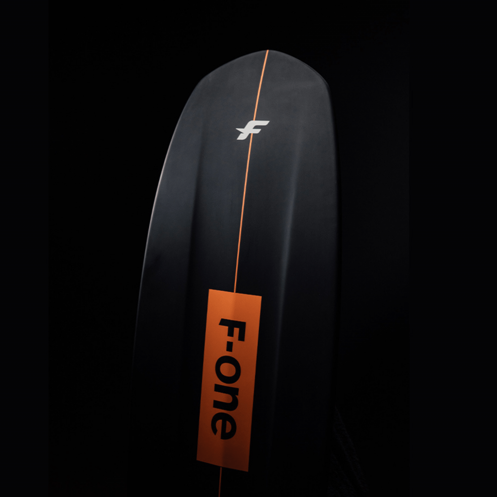 F-ONE MAGNET CARBON 2025 - vue 2