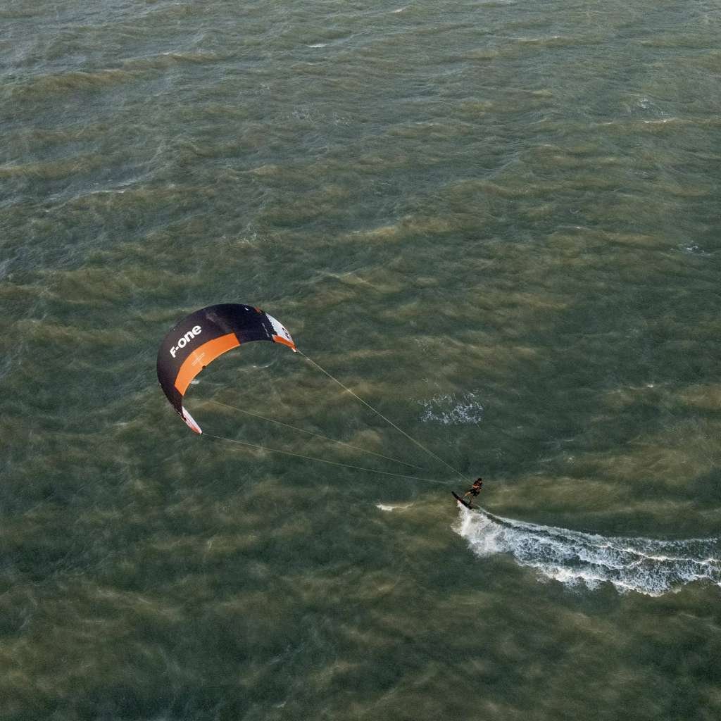 F-ONE BANDIT TEC XVII 2025 - vue 4