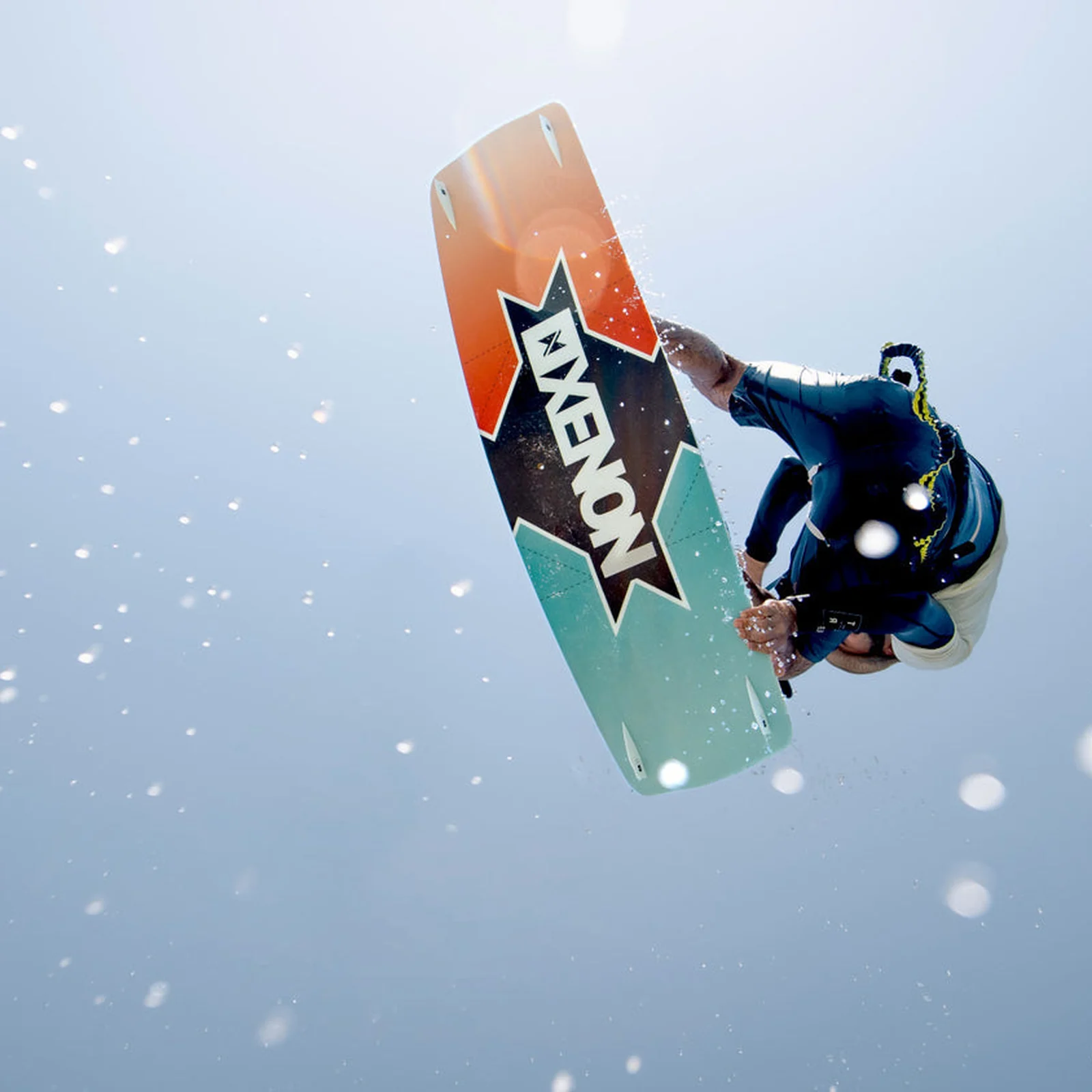 XENON LALUZ action 3