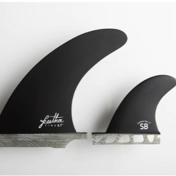 FEATHERFINS SINGLE US 2+1 2025