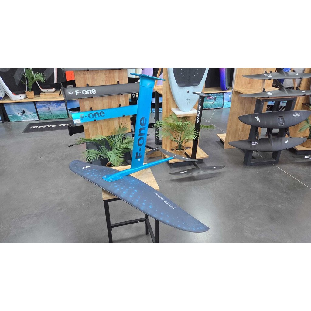 Occasion F-One Gravity Carbon 2200 - Foil complet mât 55 cm